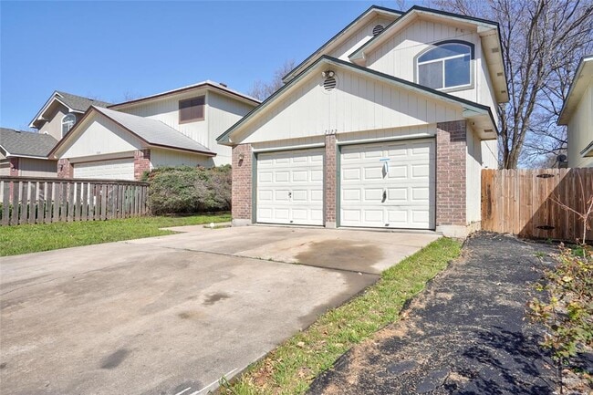 2122 Jasmine Path in Round Rock, TX - Building Photo - Building Photo