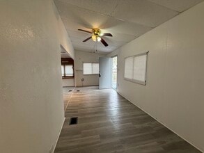 3000 Clarcona Rd in Apopka, FL - Building Photo - Building Photo