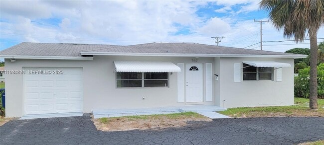 property at 707 Greenbriar Dr