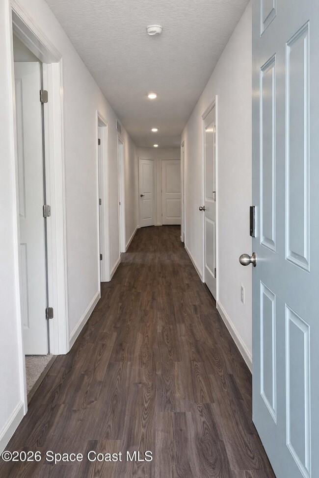 812 Brookfield St SE in Palm Bay, FL - Building Photo - Building Photo