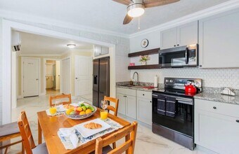 279 Hach Ln in West Palm Beach, FL - Foto de edificio - Building Photo