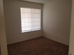 3309 N Miramar Dr in Las Vegas, NV - Building Photo - Building Photo