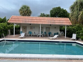 1251 S Federal Hwy in Boca Raton, FL - Building Photo - Building Photo