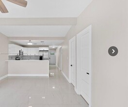 9625 NW 36th Ave in Miami, FL - Building Photo - Building Photo