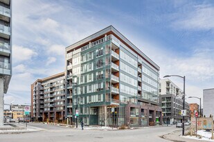 Canal Griffintown in Montréal, QC - Building Photo