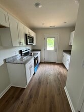 117 Travis Dr in Dickson, TN - Building Photo - Building Photo