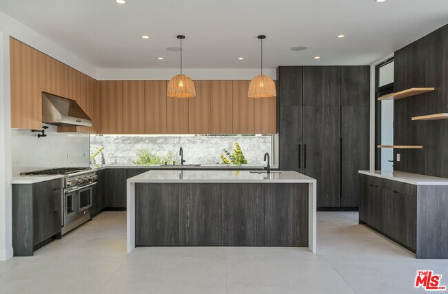 444 Kings Rd in Los Angeles, CA - Building Photo - Building Photo