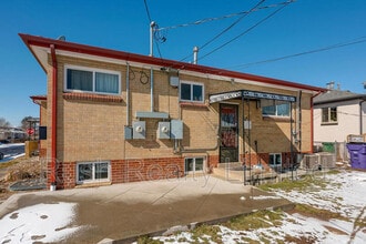 4745 W 13th Ave in Denver, CO - Building Photo - Building Photo