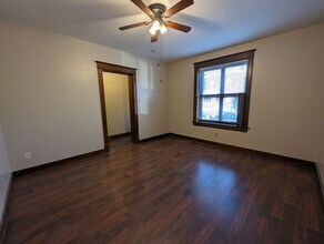 3627 Pennsylvania Ave-Unit -1F in St. Louis, MO - Foto de edificio - Building Photo