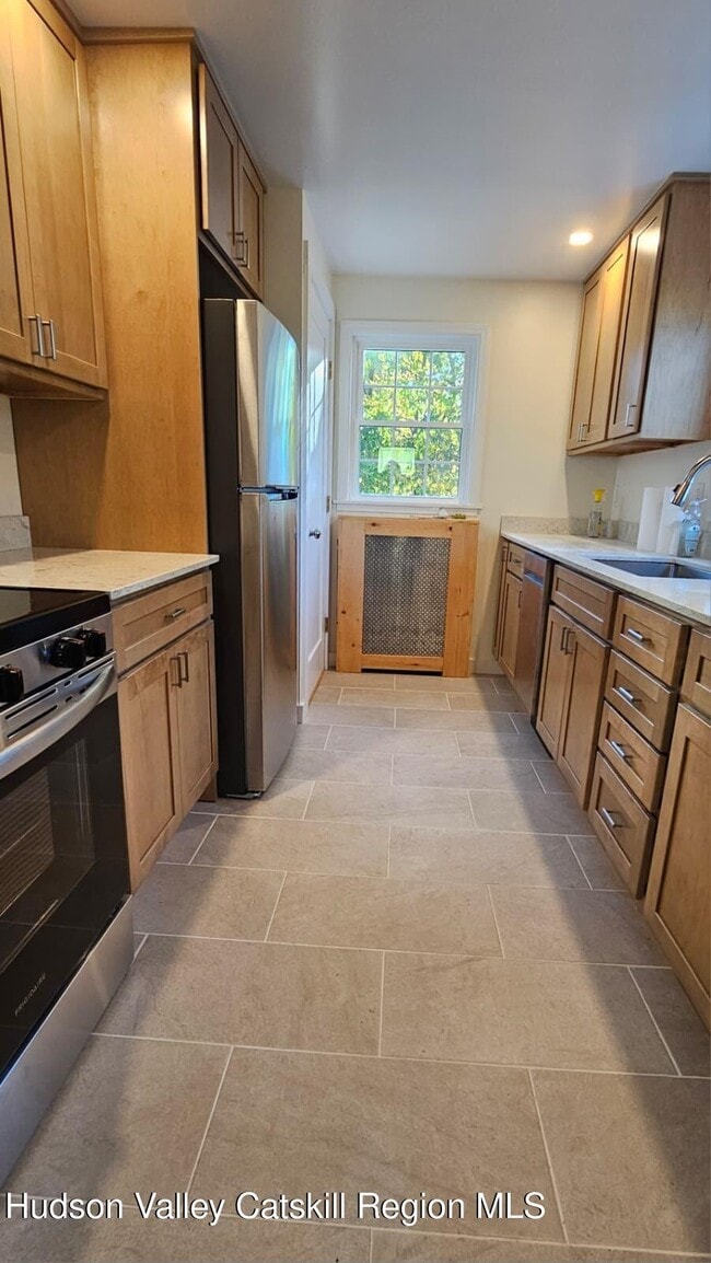 10370 NY-22 in Hillsdale, NY - Building Photo - Building Photo
