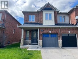 2092 Fiddlers Way in Oakville, ON - Building Photo
