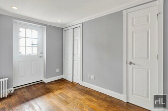 Avenue A in New York, NY - Building Photo - Building Photo