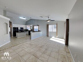 2136 N Santiana Pl in Casa Grande, AZ - Building Photo - Building Photo