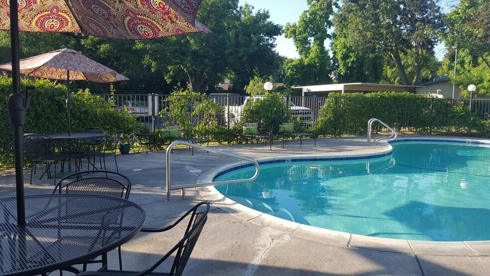 Lodi Hotel Senior Apartments Lodi, CA Apartments For Rent