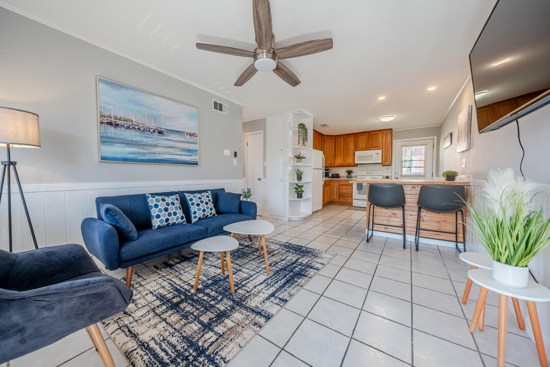 333 Bluefish Dr-Unit -UNIT 112 in Fort Walton Beach, FL - Building Photo