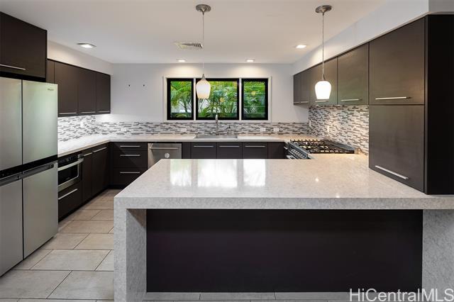 4103 Kahala Ave in Honolulu, HI - Building Photo - Building Photo