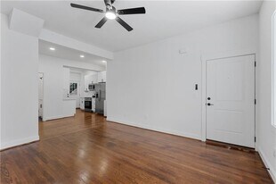 360 Ponce De Leon Ave NE in Atlanta, GA - Building Photo