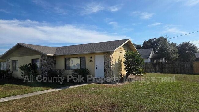 property at 257 Leelon Rd