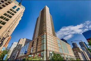 545 N Dearborn St in Chicago, IL - Building Photo