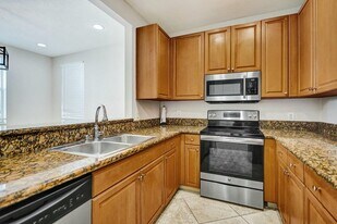 1252 Piazza Antinori in Boynton Beach, FL - Building Photo