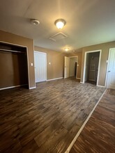 34 Louise Ln in Sauget, IL - Building Photo - Building Photo