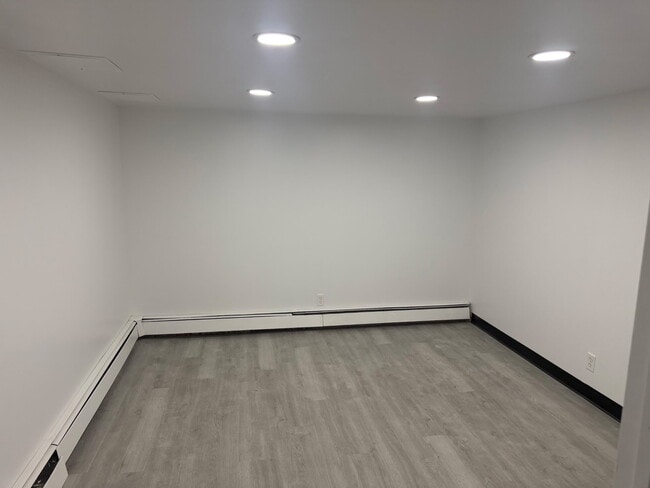 25 Bonnybill Dr, Unit LL, Unit LL