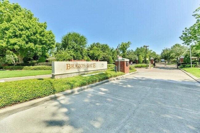 6519 Canyon Chase Dr in Richmond, TX - Building Photo - Building Photo