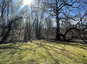 62 Debra Ln, Unit #1 in Asheville, NC - Foto de edificio - Building Photo