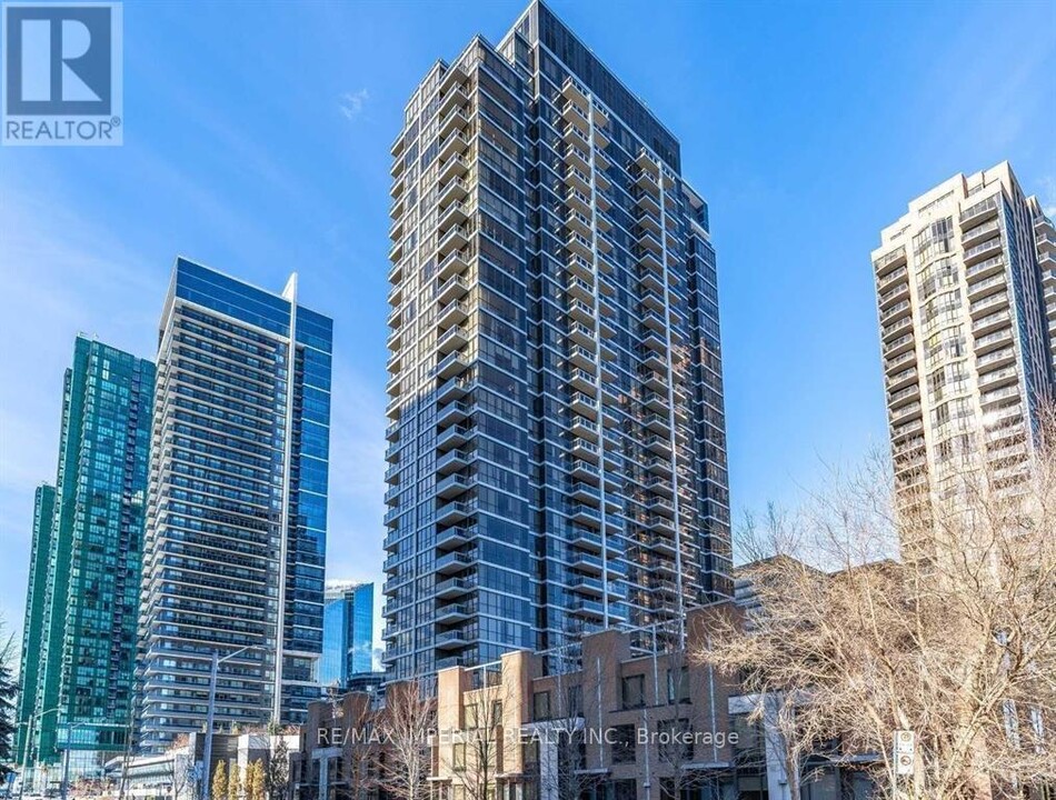 23-2623 Sheppard Ave E in Toronto, ON - Building Photo