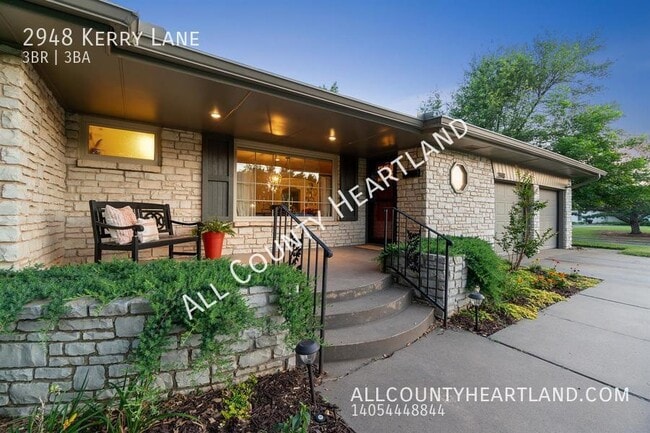 2948 Kerry Ln in The Village, OK - Building Photo - Building Photo