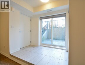 10 Palace St in Kitchener, ON - Building Photo - Building Photo