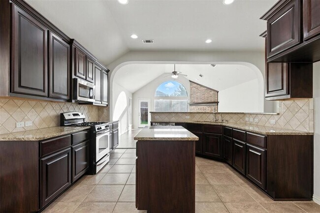 property at 7019 Dewberry Shores Ln