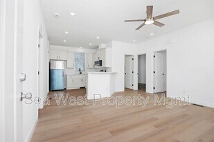 767 Del Riego Ave in Encinitas, CA - Building Photo