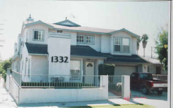 1332 254th St in Harbor City, CA - Building Photo