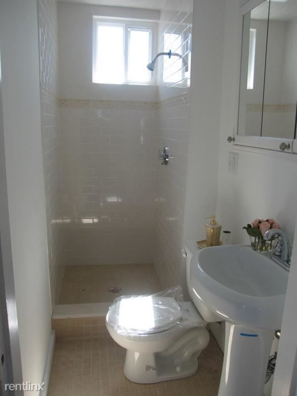 48 Porter St-Unit -Apt 2 in Cambridge, MA - Foto de edificio - Building Photo