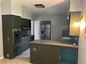 2224 Lakeland Dr in Dallas, TX - Building Photo - Building Photo