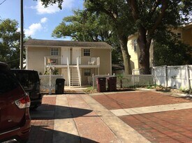 41 E Winter Park St in Orlando, FL - Building Photo