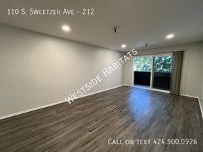 110 Sweetzer Ave in Los Angeles, CA - Building Photo - Building Photo