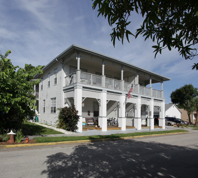 OLD SCHOOL HOUSE in Punta Gorda, FL - Building Photo - Building Photo