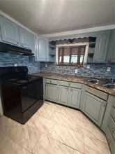 6405 River Rd in New Port Richey, FL - Building Photo - Building Photo