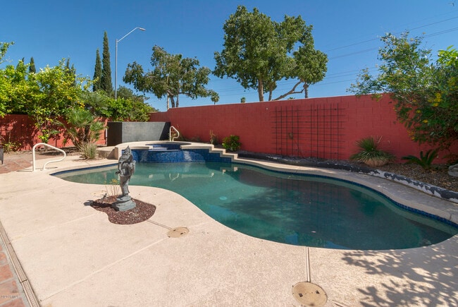 4131 E Hancock Dr in Phoenix, AZ - Building Photo - Building Photo