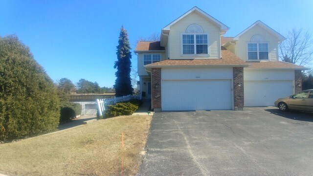 13254 W Heiden Cir in Lake Bluff, IL - Building Photo