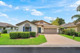 4144 Manor Forest Trail in Boynton Beach, FL - Building Photo