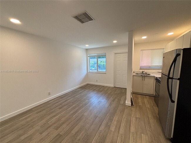 2308 Jackson St in Hollywood, FL - Building Photo - Building Photo