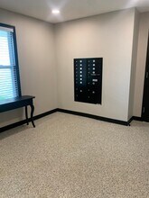 1 Holding Ln, Unit 1 Holding Ln in Crystal City, MO - Building Photo - Building Photo