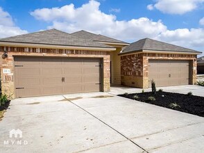 222 Joanne Lp in Buda, TX - Building Photo - Building Photo