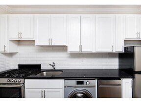 918 Green Bay Rd in Winnetka, IL - Foto de edificio - Building Photo