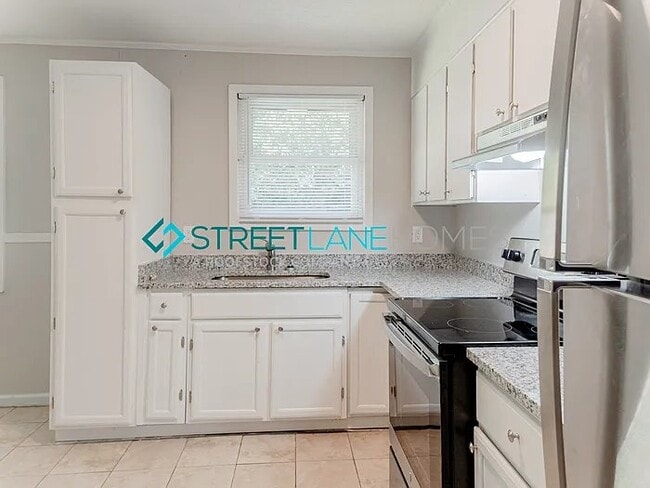 2428 Amsterdam Dr in Augusta, GA - Building Photo - Building Photo