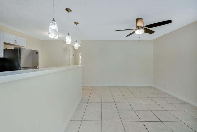 330 N J St in Lake Worth Beach, FL - Building Photo - Building Photo
