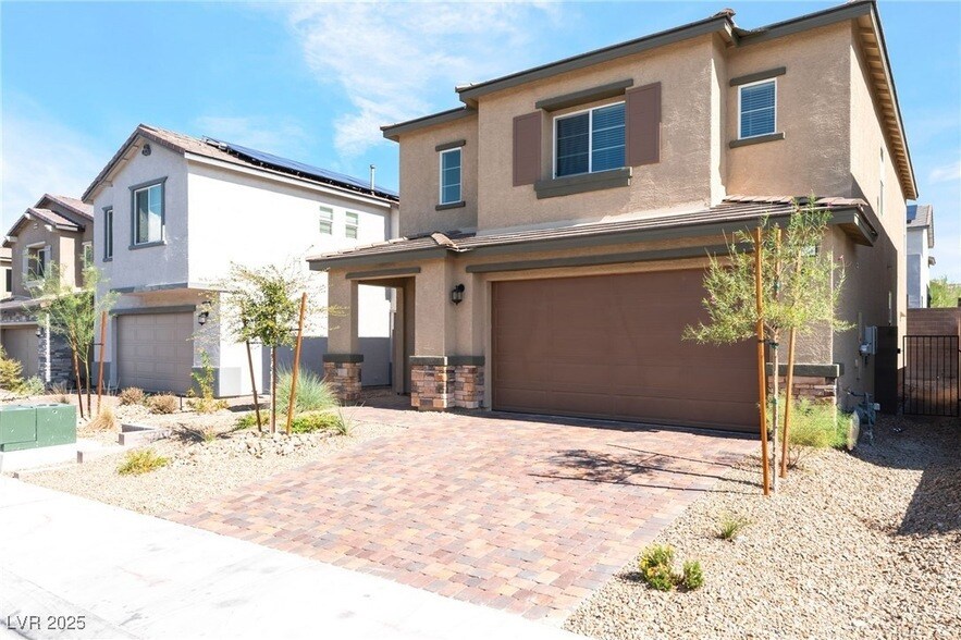 2960 Gaffer Film St in Las Vegas, NV - Building Photo